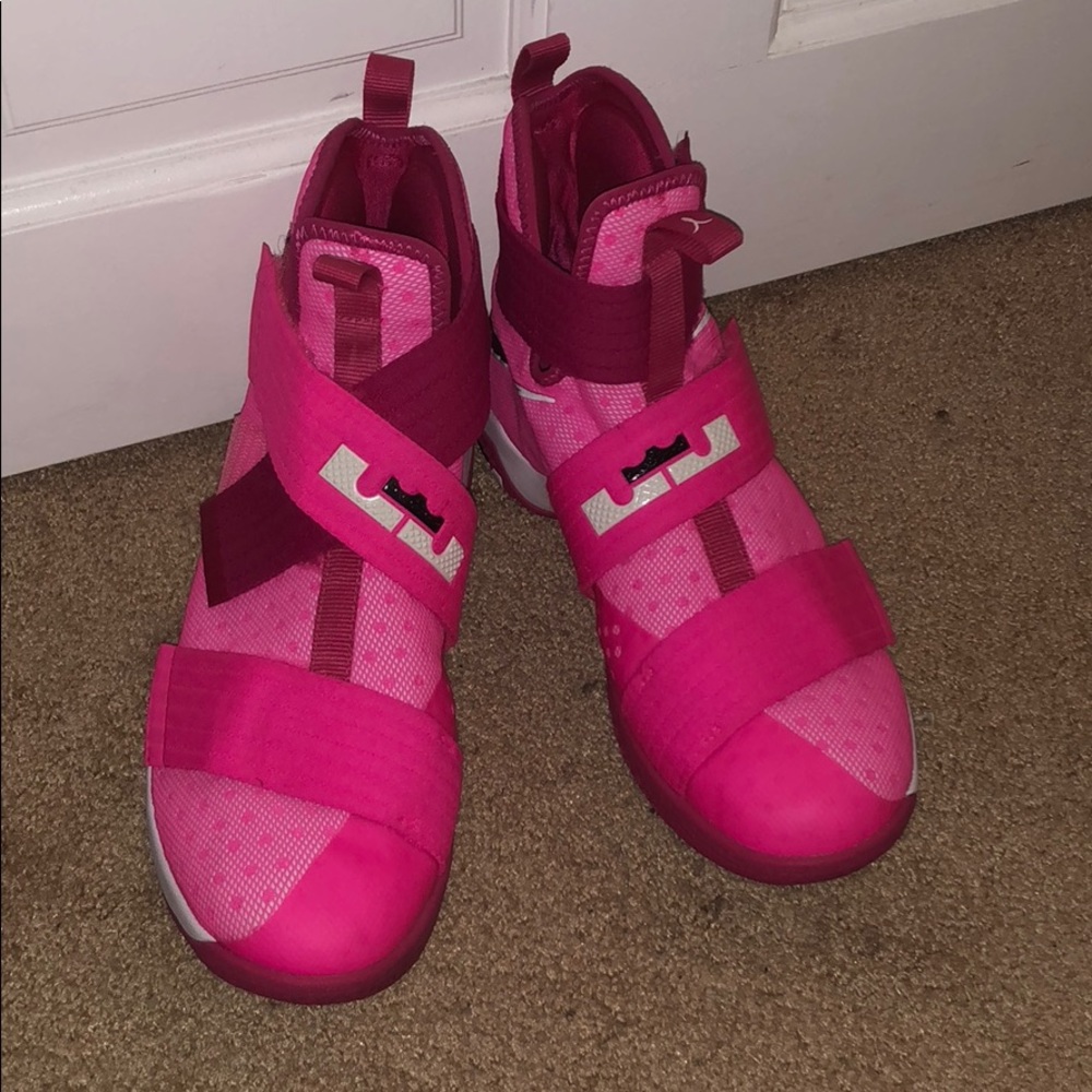 GOAT in pink! Soldier 10